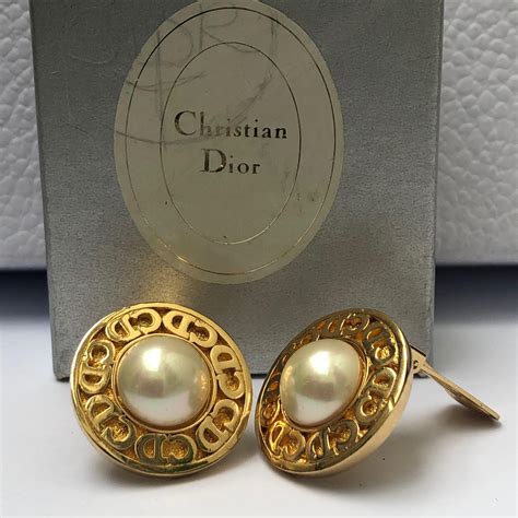 christian dior vintage pearl earrings